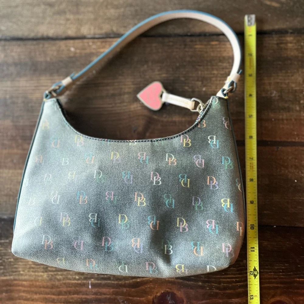 Dooney & Bourke Purse - Picture 16 of 16